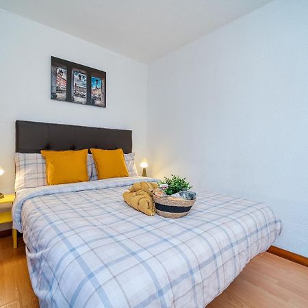 P Casacafe Madrid Calle Carlos Dubois 3 Eksteriør billede